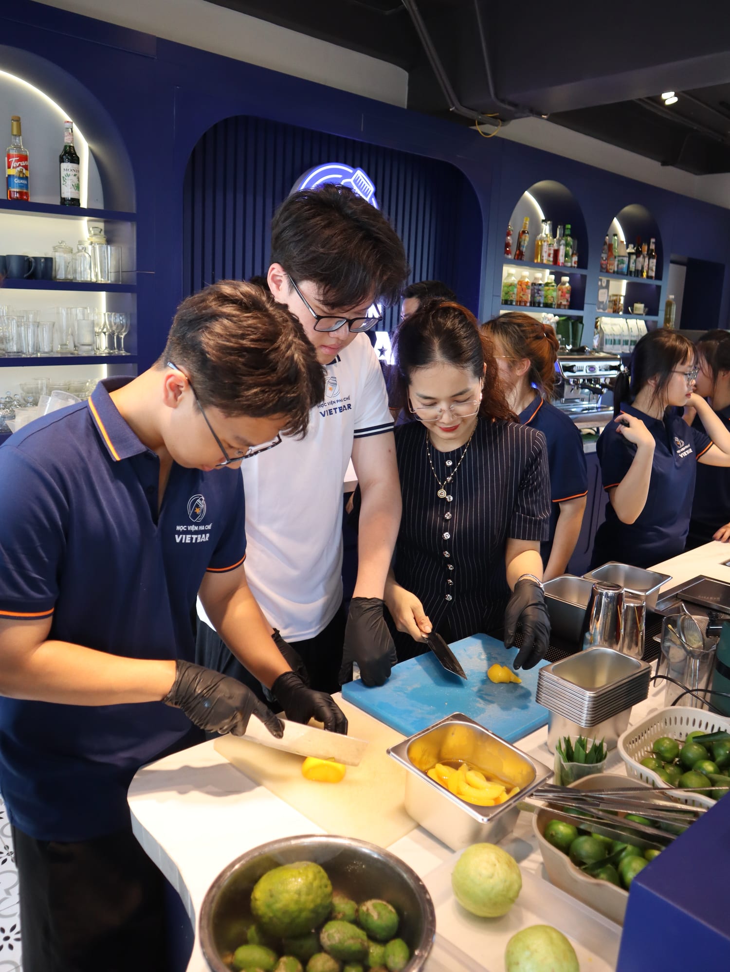 Hoạt động thực hành tại Học Viện Vietbar