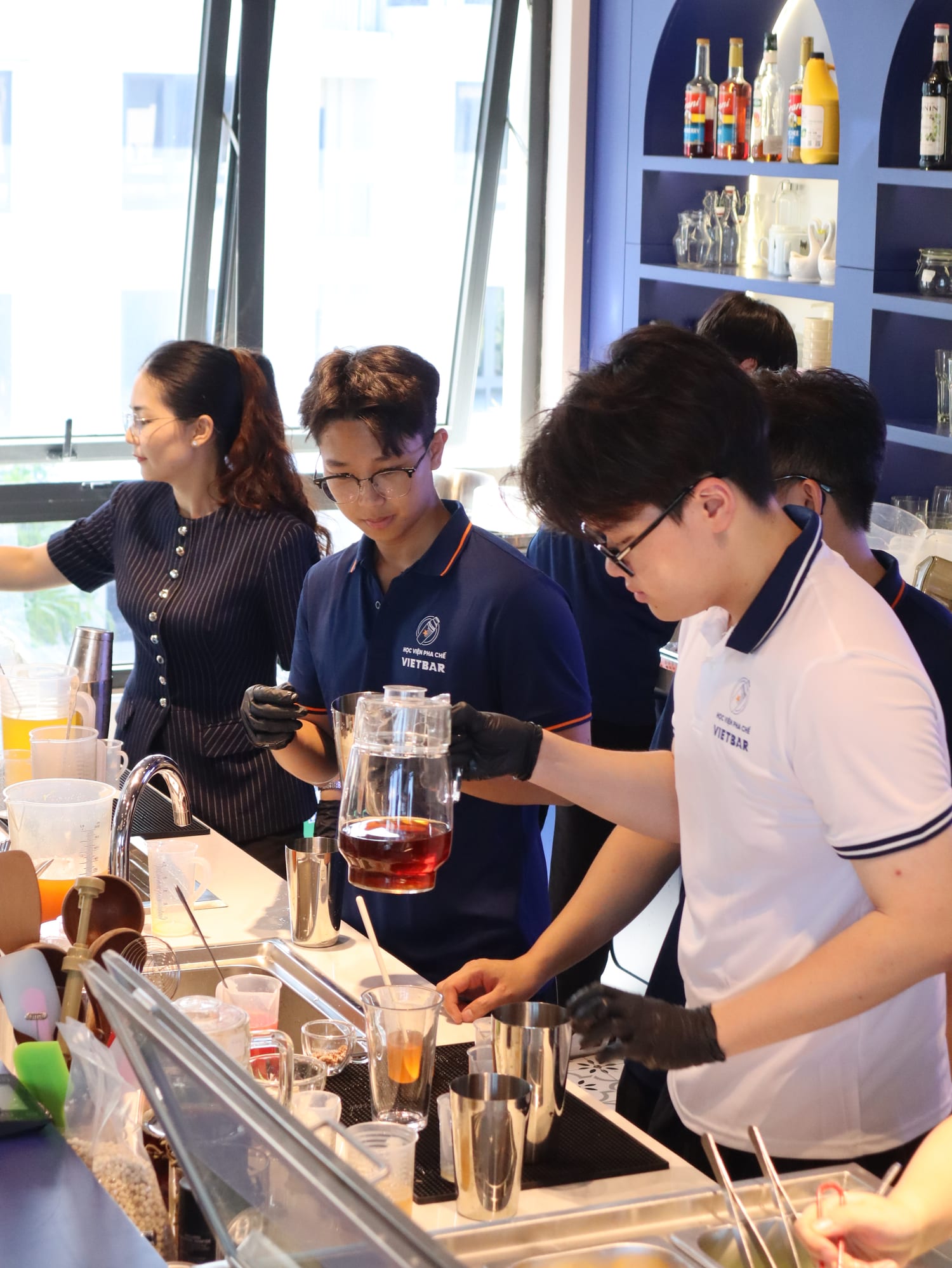 Hoạt động thực hành tại Học Viện Vietbar