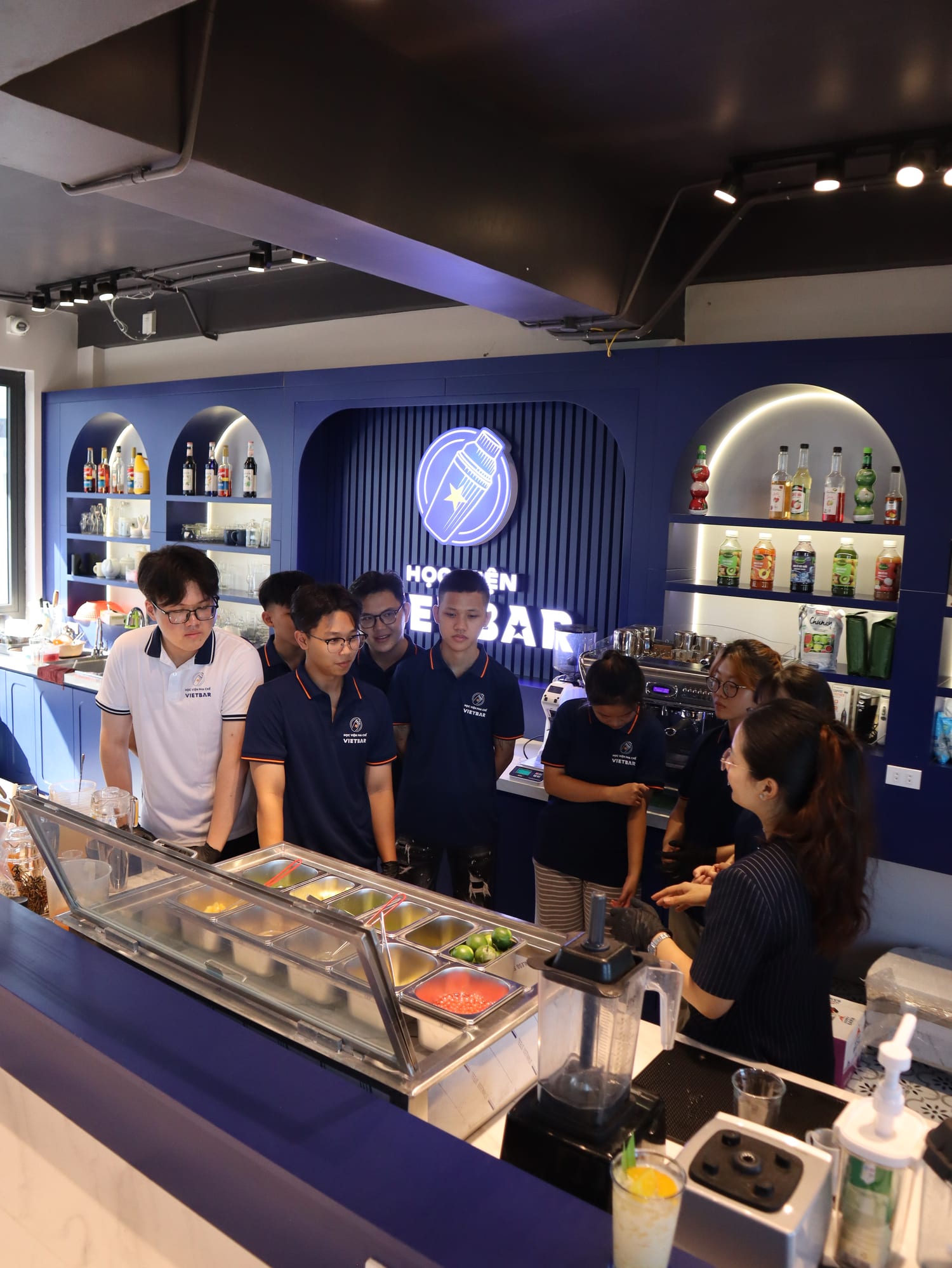Hoạt động thực hành tại Học Viện Vietbar