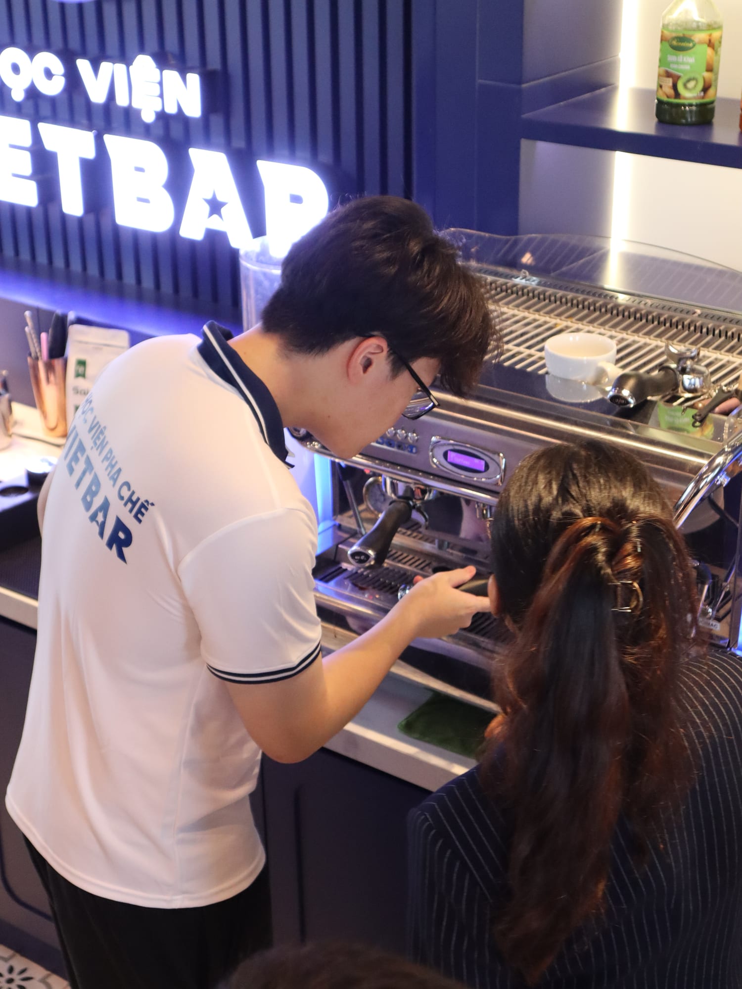 Hoạt động thực hành tại Học Viện Vietbar